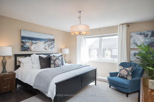 Additional image 17 of 694 Rayner Crt