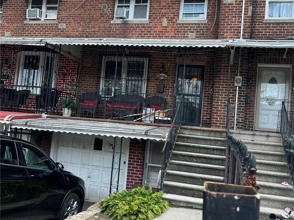 1476 Arnow Avenue, Bronx, NY 10469