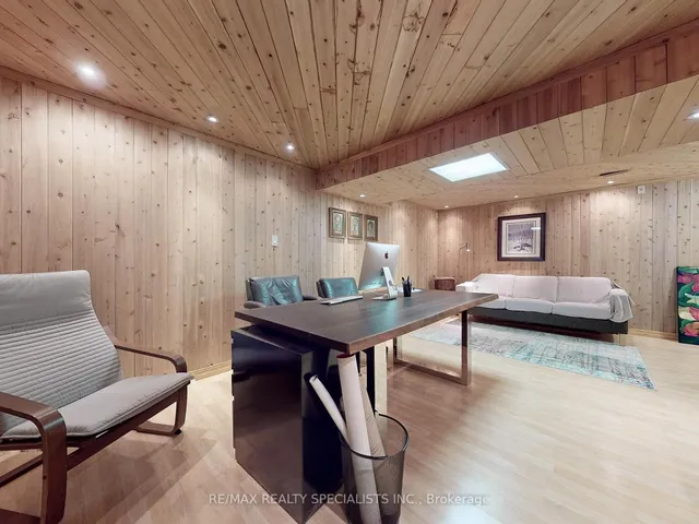 Additional image 40 of 1846 Steepbank Cres