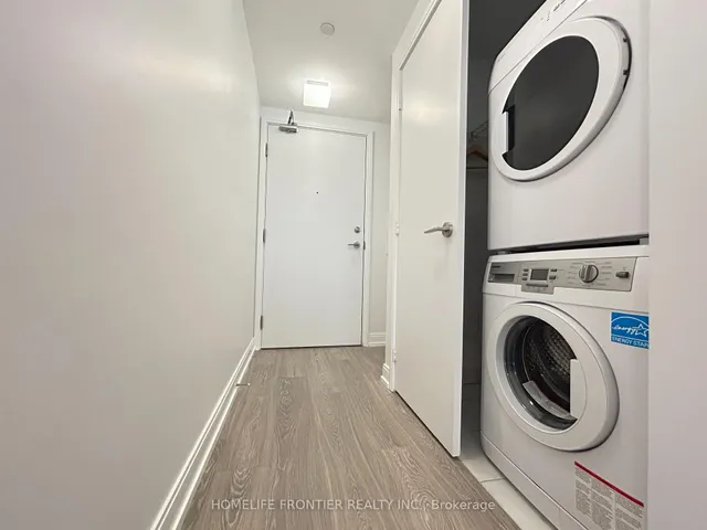 Additional image 23 of 181 Dundas St Unit 4015