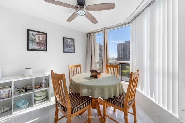 Additional image 10 of 3 Rowntree Rd Unit 904