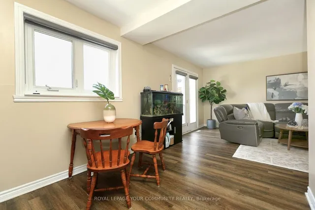 Additional image 4 of 23 Town House Cres