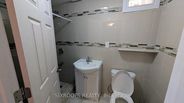 Additional image 5 of 50 Guestville Ave