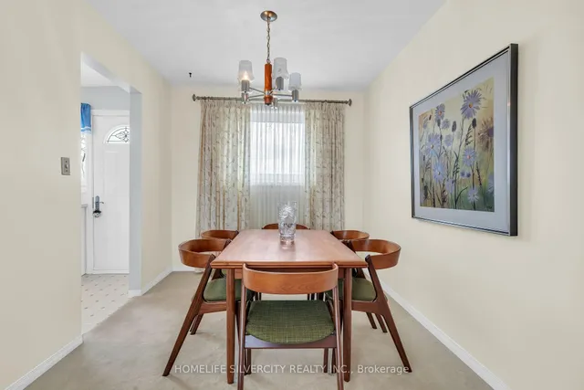 Additional image 12 of 140 Folkstone Cres