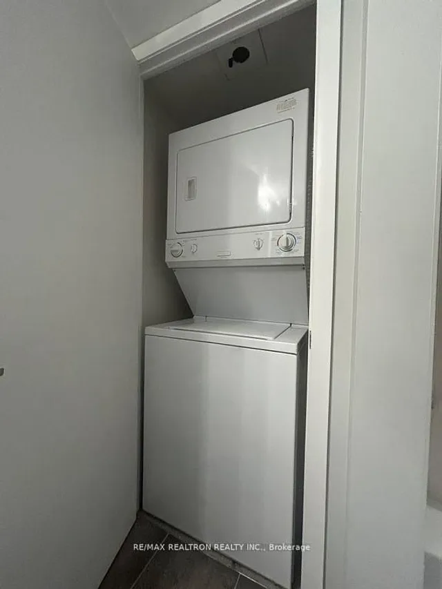 Additional image 20 of 210 Victoria St Unit 2403