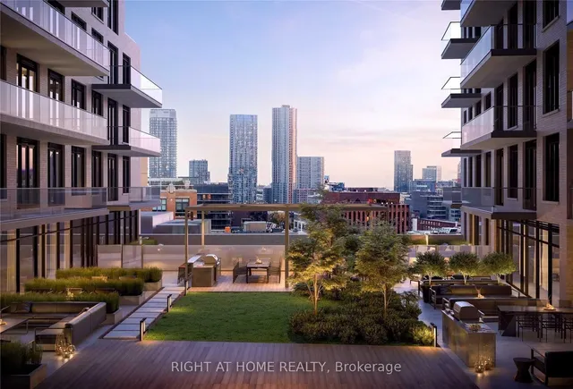 Additional image 16 of 543 Richmond St Unit 334