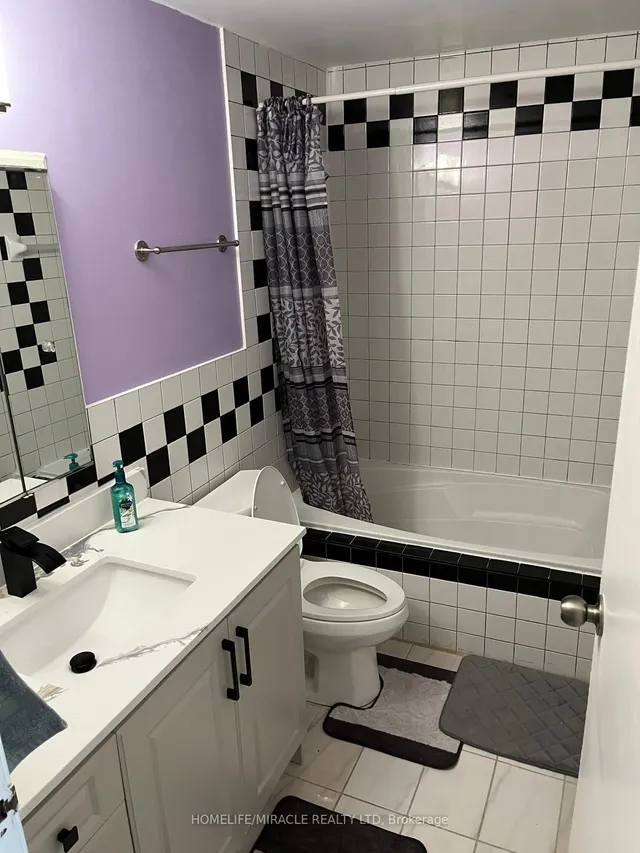 Additional image 4 of 20 Macallum Crt