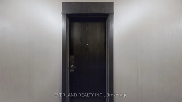 Additional image 29 of 26 Norton Ave Unit 1505