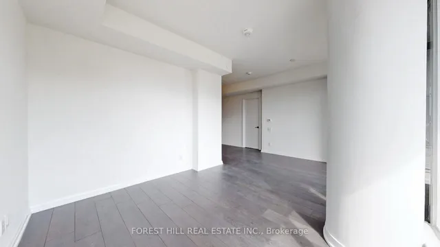 Additional image 6 of 4208 Dundas St Unit 305