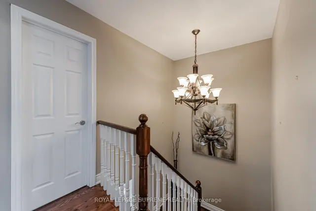 Additional image 16 of 34 Purdy Cres