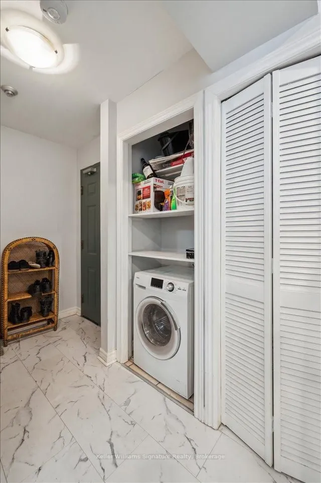 Additional image 19 of 28 Victoria Ave Unit 104