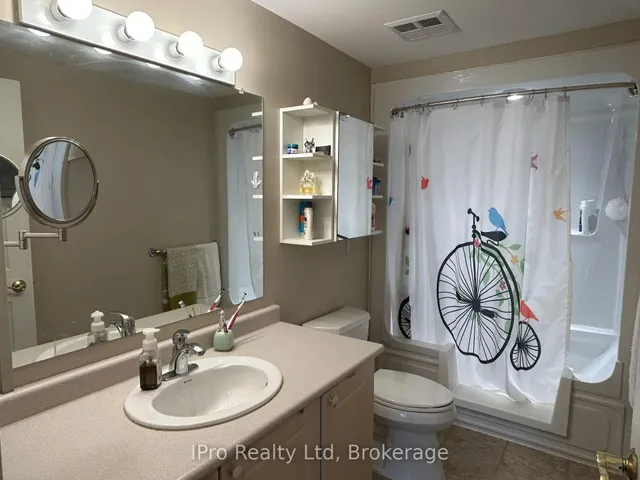 Additional image 19 of 137 Martin St Unit 403