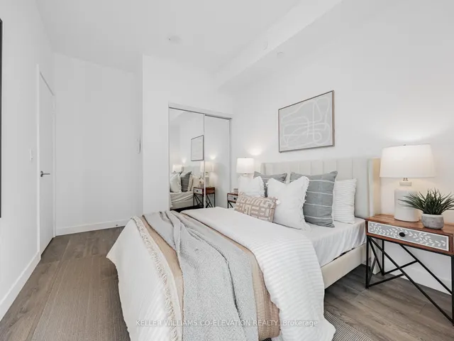 Additional image 25 of 8 Eglinton Ave Unit 1003