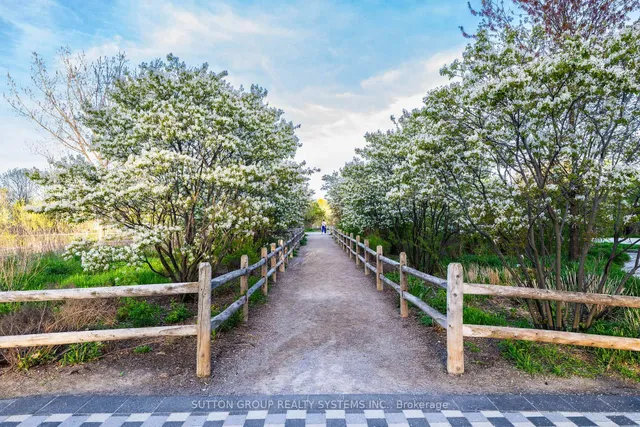 Additional image 27 of 65 ANNIE CRAIG Dr Unit 703