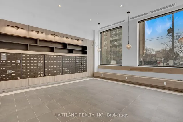 Additional image 19 of 1 Jarvis St Unit 928