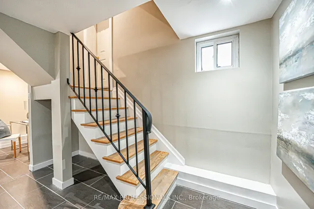 Additional image 30 of 116 Lake Shore Dr