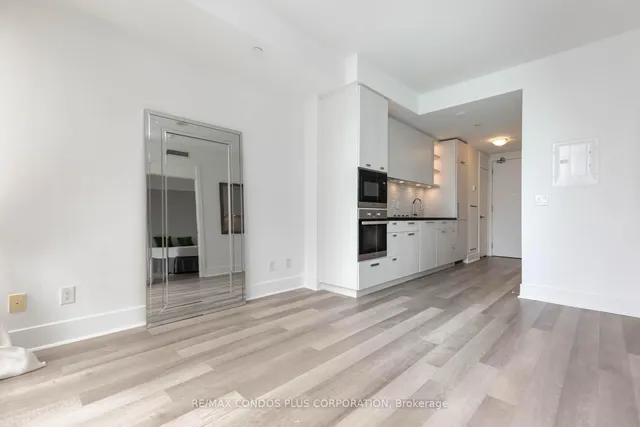 Additional image 15 of 32 Davenport Rd Unit 306