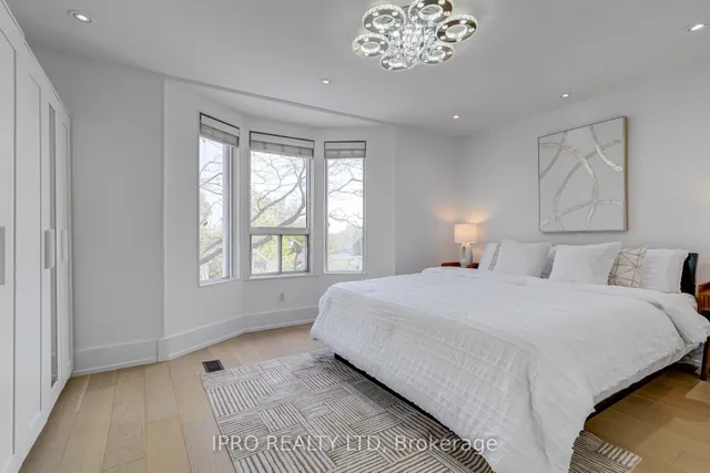 Additional image 16 of 84 Boultbee Ave