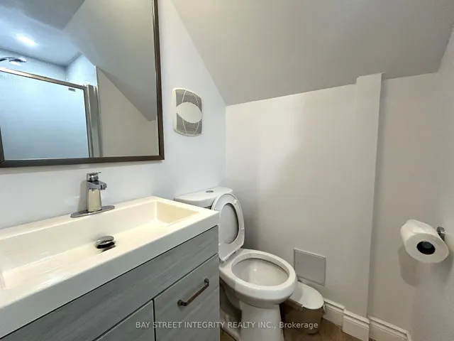 Additional image 39 of 435 Cummer Ave