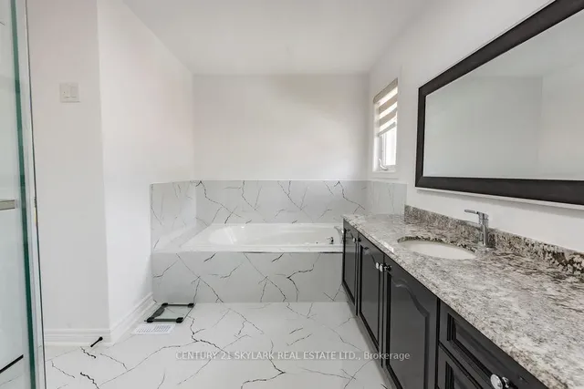 Additional image 23 of 47 Niceview Dr