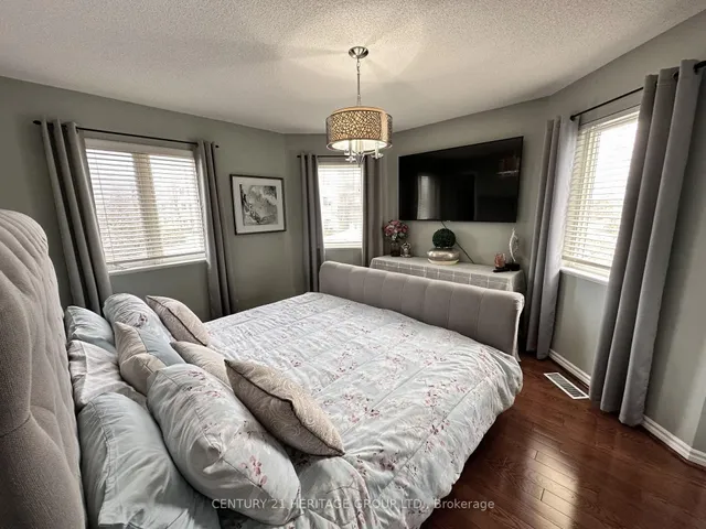 Additional image 12 of 1 Tower Gate Unit 11