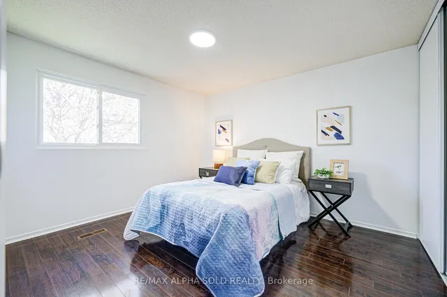 Additional image 27 of 158 Ingleton Blvd