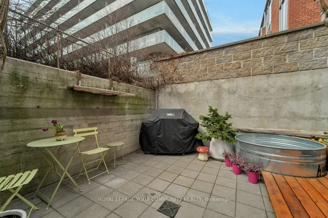 Additional image 27 of 38 Boston Ave Unit 4