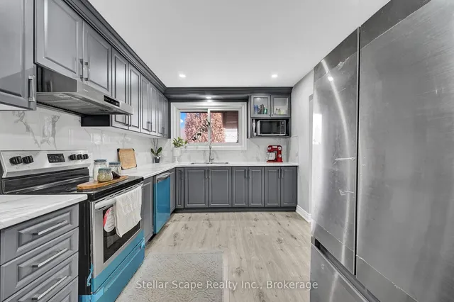 Additional image 9 of 42 Tupper Cres