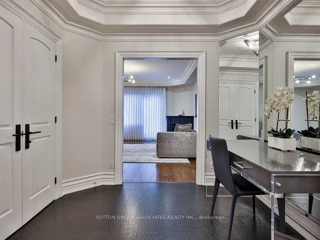 Additional image 23 of 31 Webster Ave