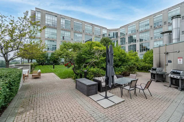 Additional image 40 of 250 MANITOBA St Unit 709