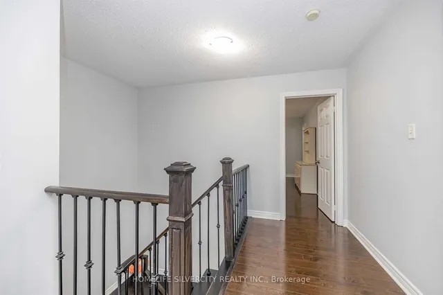 Additional image 20 of 39 Summerdale Cres