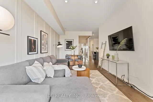 Additional image 5 of 2055 Danforth Ave Unit 301