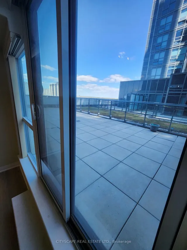 Additional image 16 of 30 MEADOWGLEN Pl Unit 616