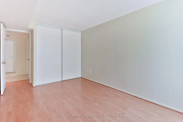 Additional image 13 of 705 King St Unit 814