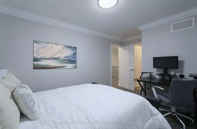 Additional image 29 of 42 Ferdinand Dr