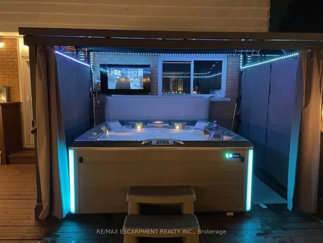 Additional image 41 of 1101 Highland St