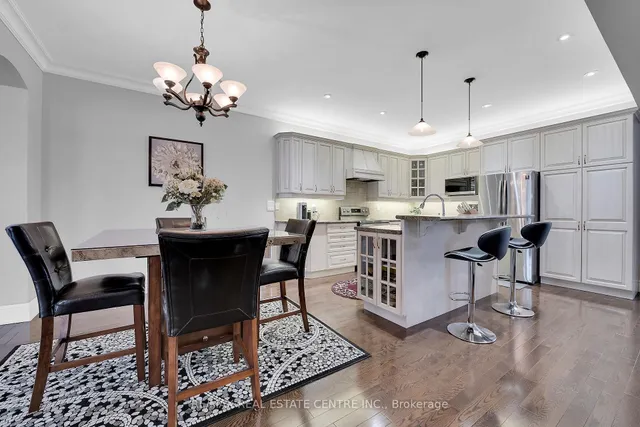 Additional image 7 of 29 Chipman Ave