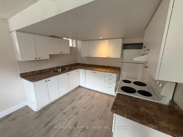 Additional image 28 of 5989 Sidmouth St