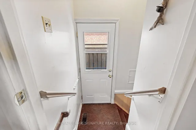 Additional image 26 of 18 Elderfield Cres