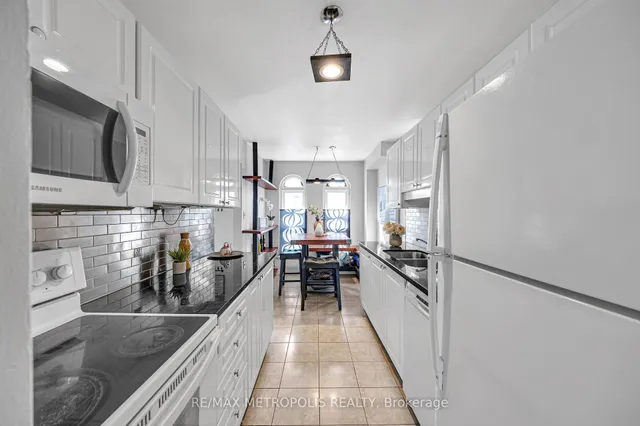 Additional image 29 of 2550 Birchmount Rd Unit 5