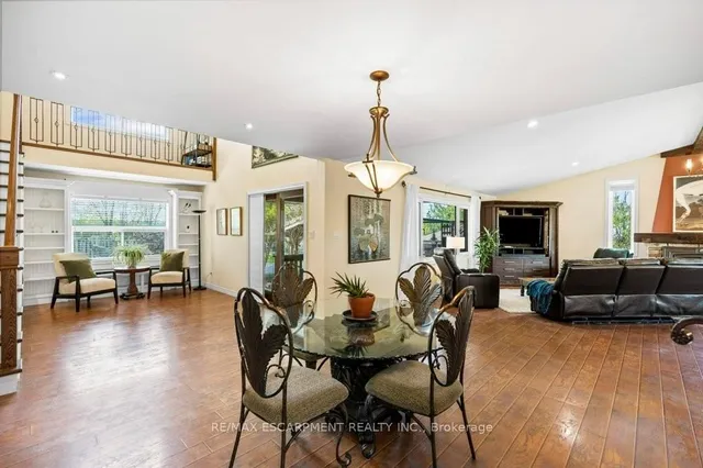 Additional image 12 of 407 Third Rd