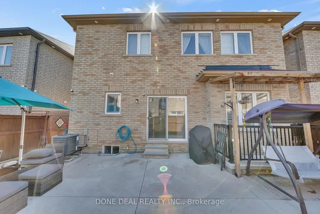 Additional image 47 of 10 Lola Cres