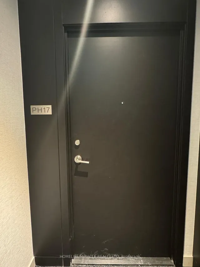 82 Dalhousie St Unit Ph17