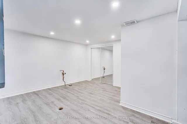 Additional image 26 of 487 East 25th St