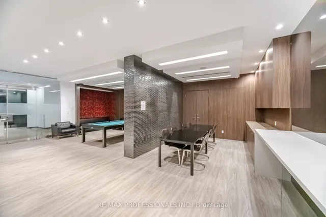 Additional image 36 of 1030 King St Unit 103