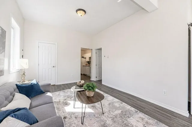 Additional image 10 of 196 Picton St