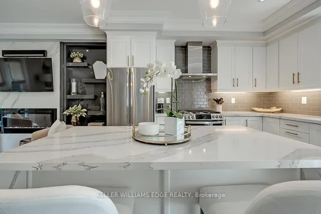 Additional image 12 of 2071 Ghent Ave Unit 4