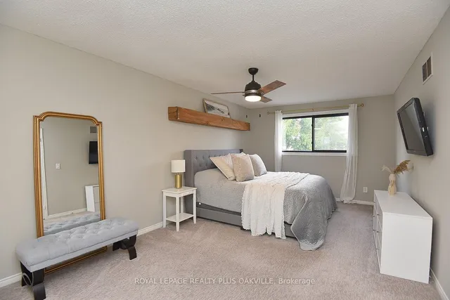 Additional image 34 of 81 Jerome Park Dr