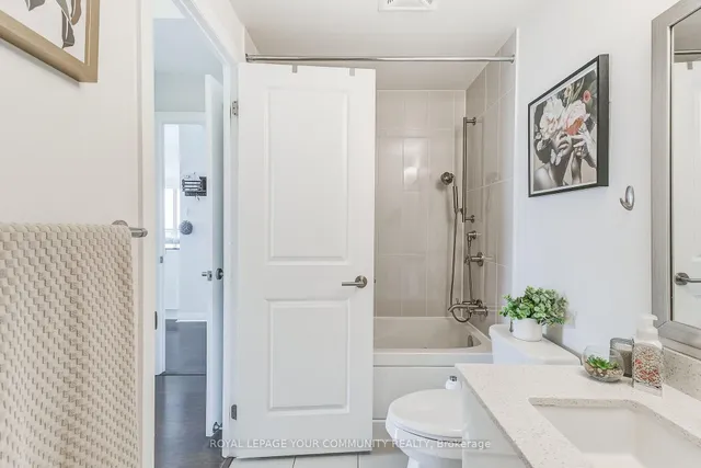 Additional image 30 of 75 Eglinton Ave Unit 2702