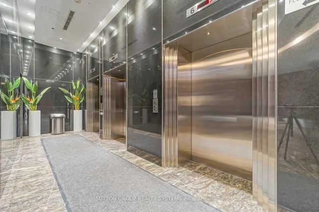 Additional image 18 of 50 Absolute Ave Unit #1007